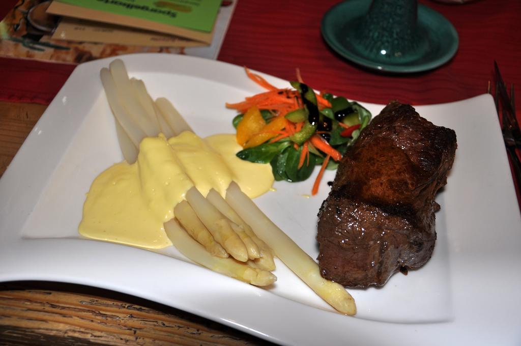 Steakhouse & Pension Crazy Horse Зуль Екстер'єр фото