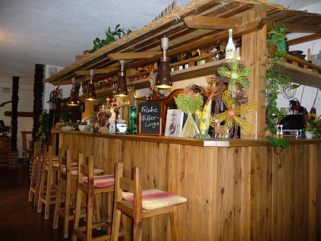 Steakhouse & Pension Crazy Horse Зуль Екстер'єр фото
